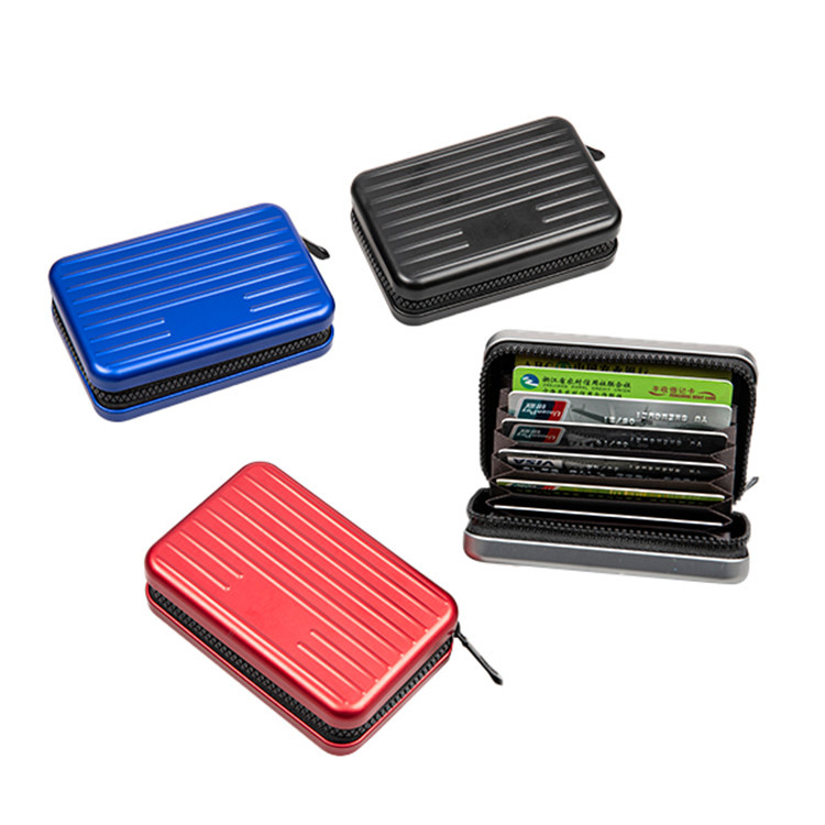 Cum îmbunătățește un portofel pentru carduri din aluminiu cu fermoar securitatea și organizarea zilnică a cardurilor?